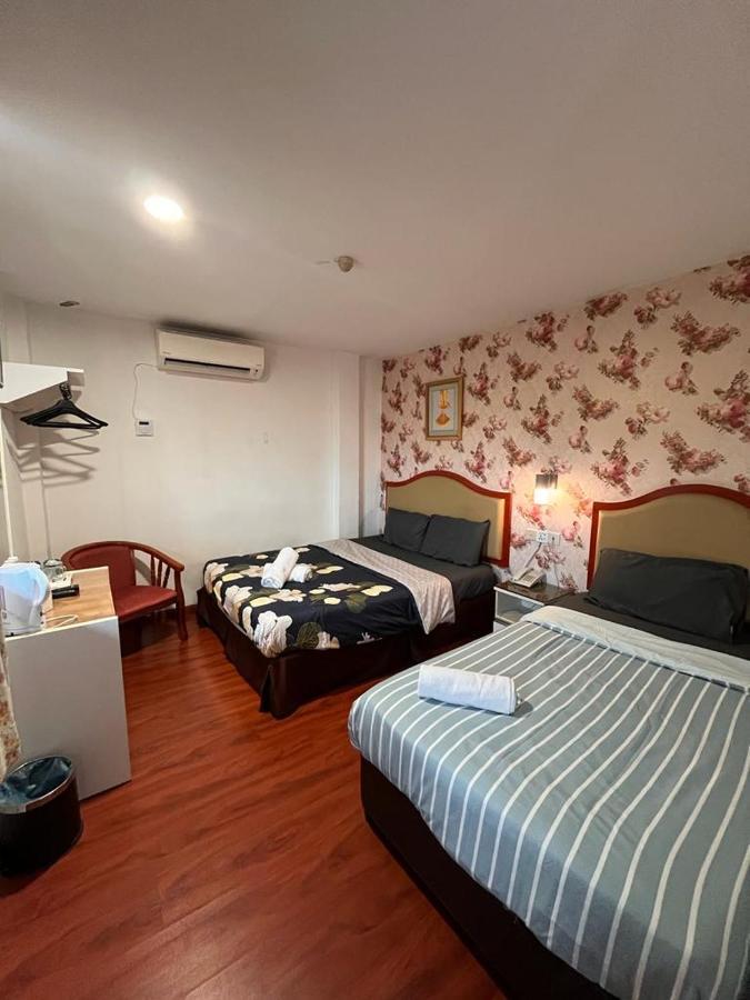 Mr Hotel Nusa Bestari 스쿠다이 외부 사진